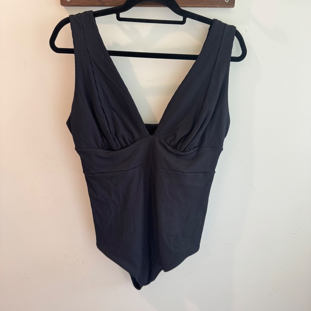 Andie Swim The Mykonos Ribbed One Piece Swimsuit Black V-Neck Tall XXLT